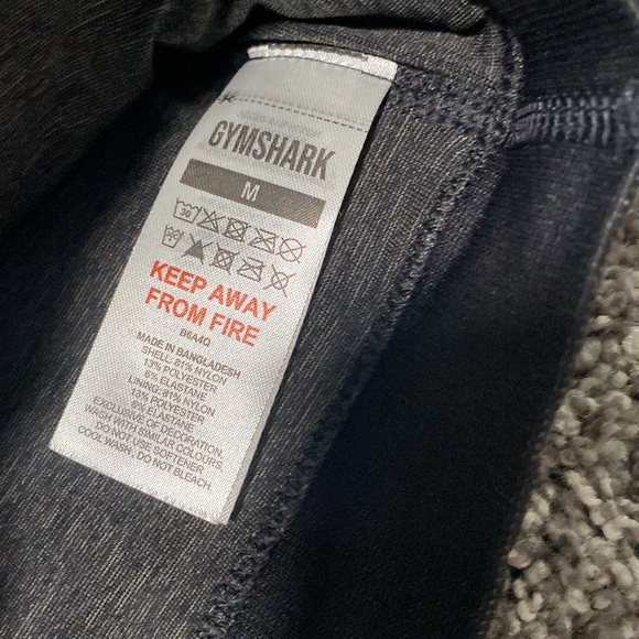 Gymshark Adapt Animal Seamless Sports Bra In Grey & Black NEW Size Medium - Picture 3 of 8